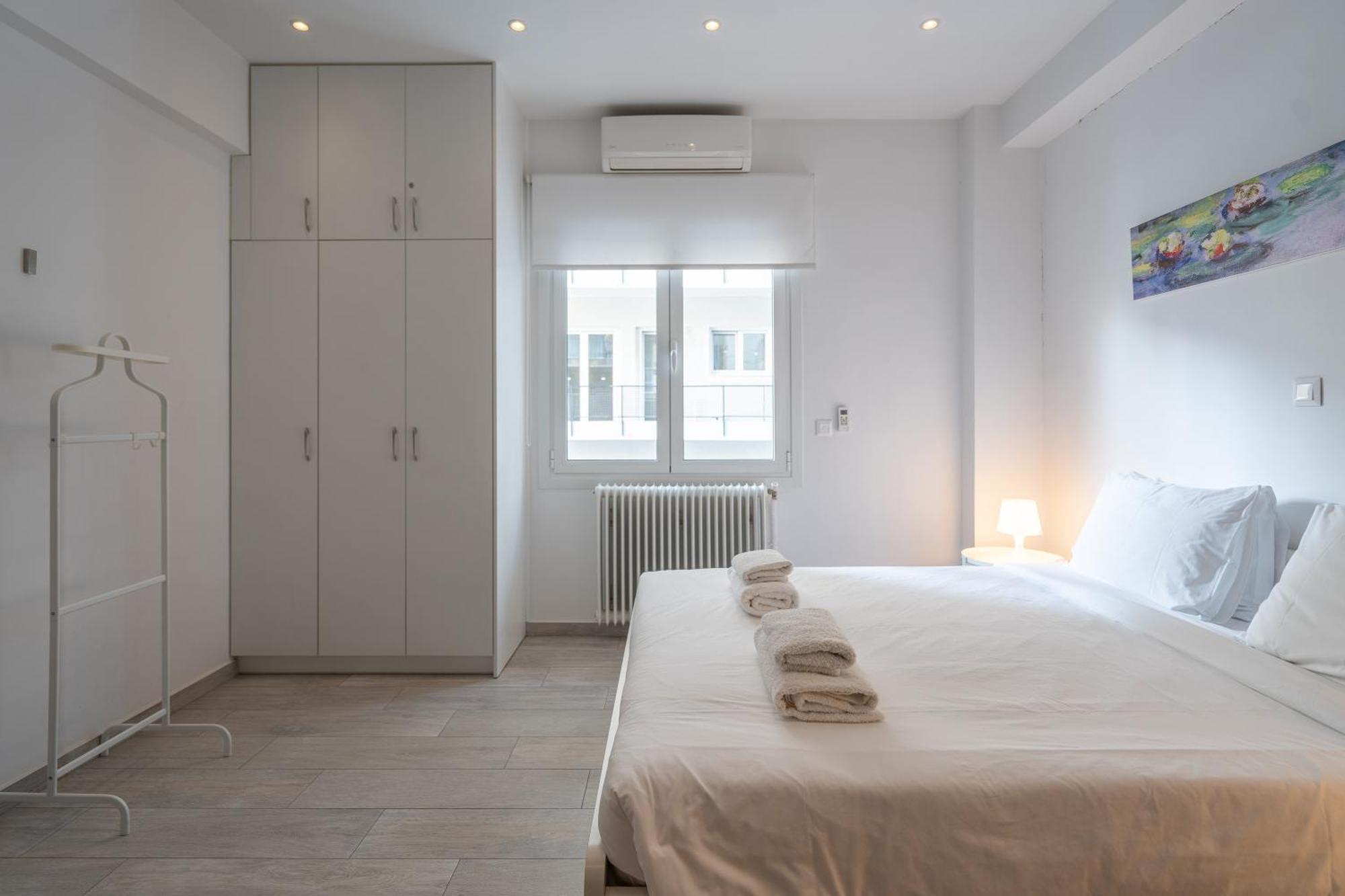 Vibrant & Cozy Apt In 아테네 외부 사진