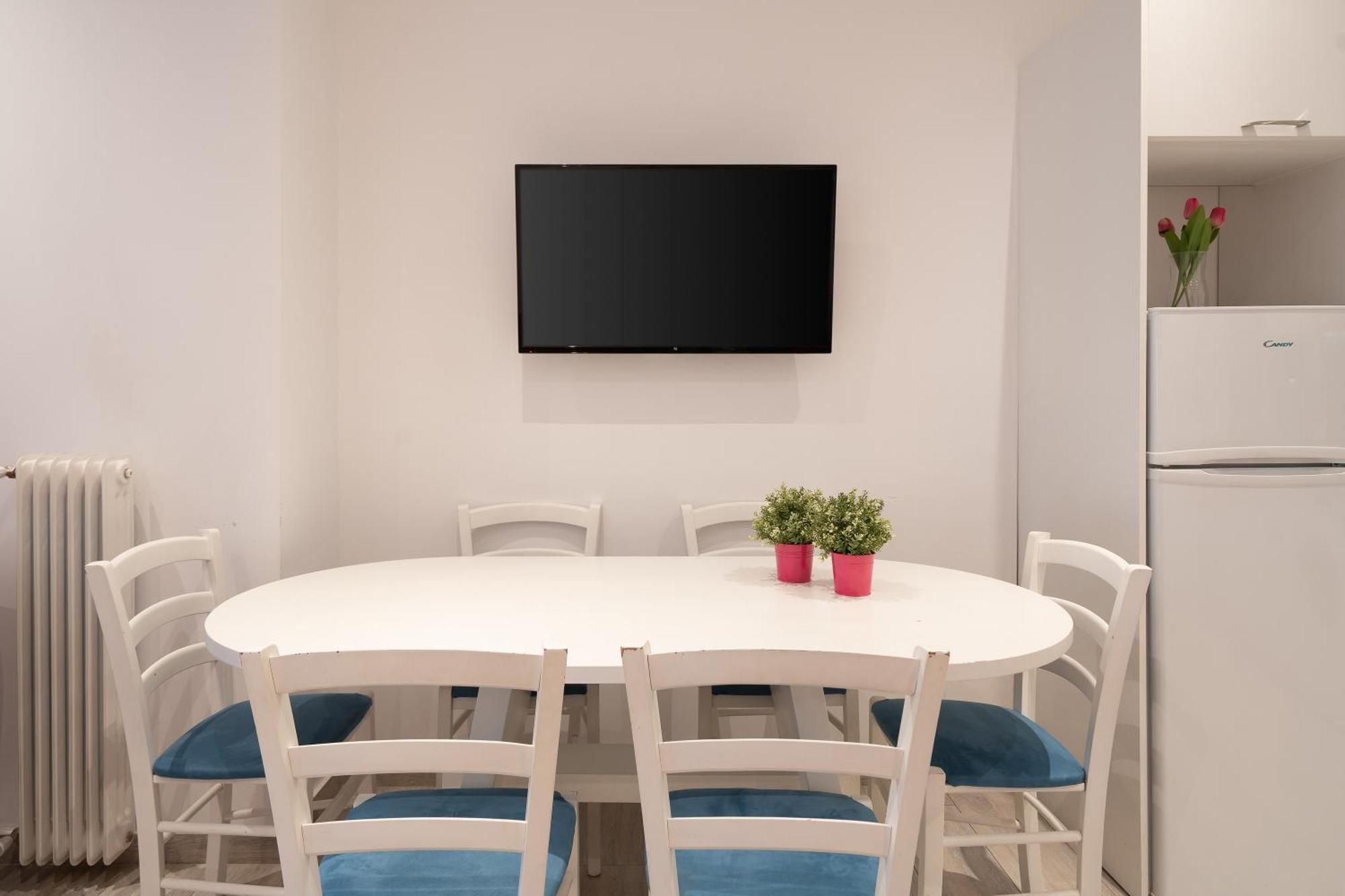 Vibrant & Cozy Apt In 아테네 외부 사진